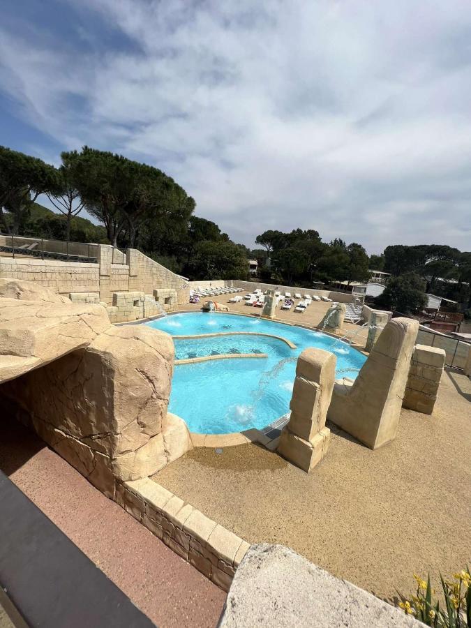 Les Cigales - Mobil-home 4/6 Personnes Camping *
